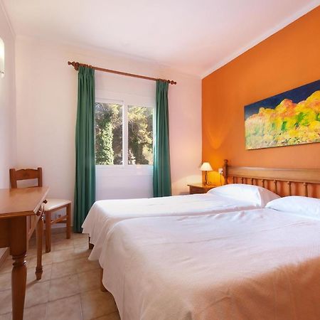 Pinos Altos 09 Lejlighed Cala de Sant Vicenc Eksteriør billede